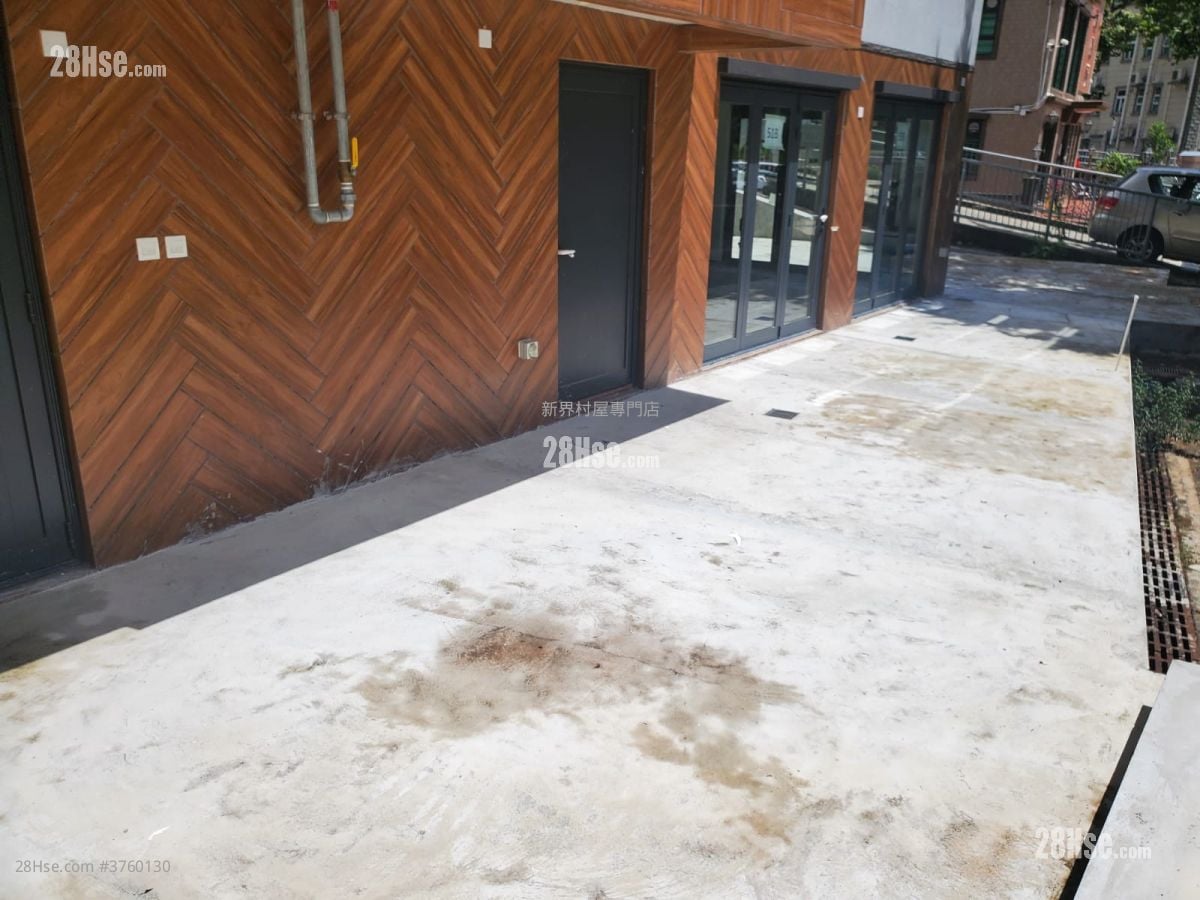 村屋 售盘 5+ 房 2,100 平方尺