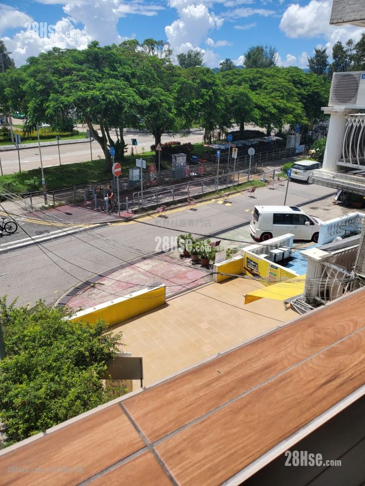 村屋 售盘 5+ 房 2,100 平方尺