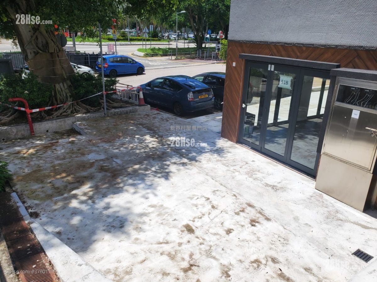 村屋 售盘 5+ 房 2,100 平方尺