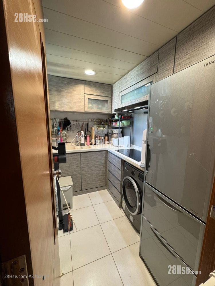 Metro Harbour View Sell 2 Bedrooms , 1 Bathroom 383 ft²