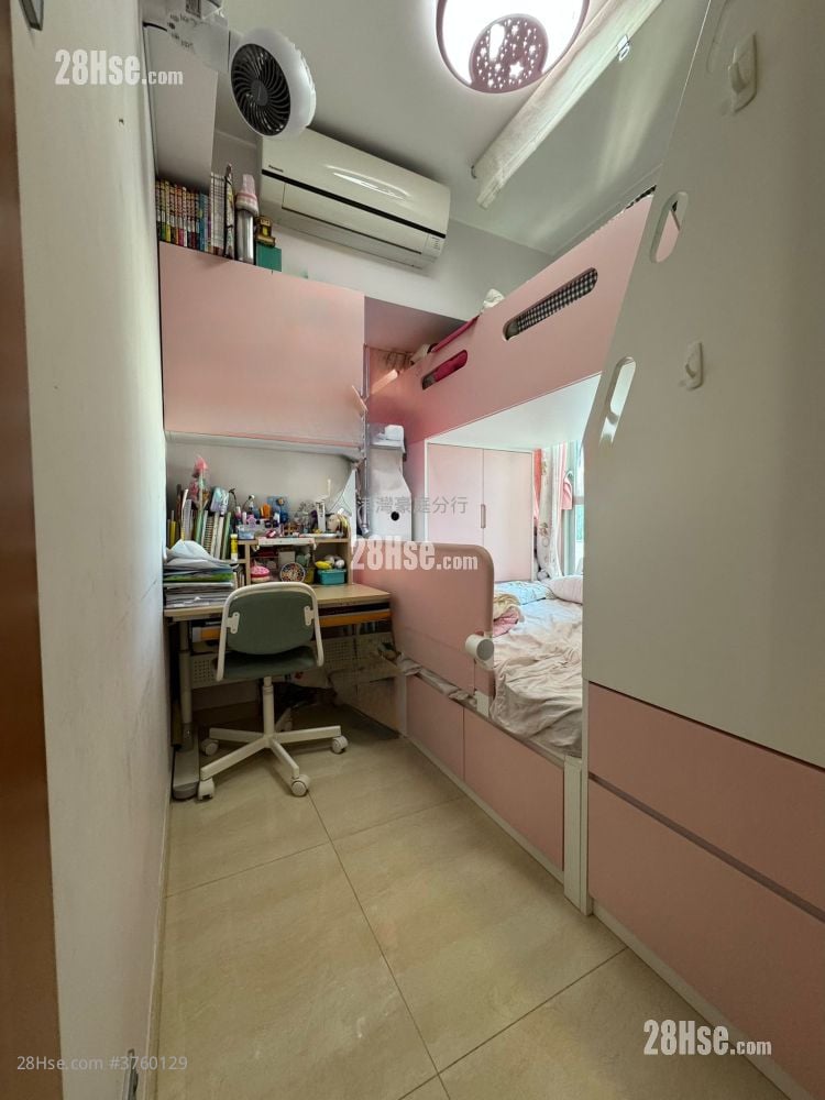 Metro Harbour View Sell 2 Bedrooms , 1 Bathroom 383 ft²