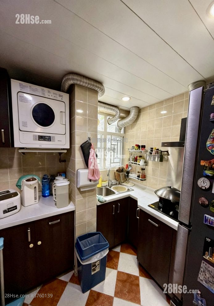 黄埔花园 售盘 4 房 , 2 浴室 755 平方尺