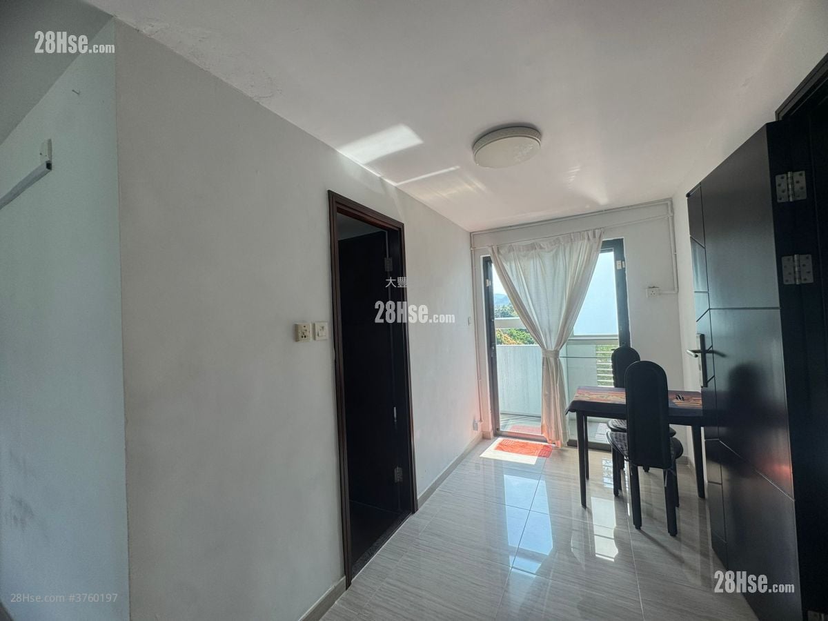 水头村 售盘 4 房 , 3 浴室 2,100 平方尺