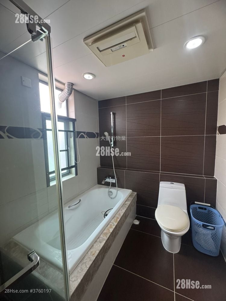 水头村 售盘 4 房 , 3 浴室 2,100 平方尺