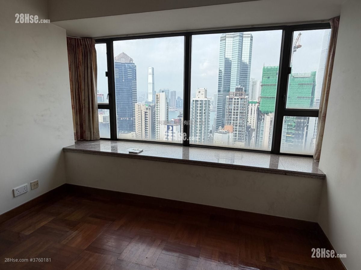 翰庭轩 售盘 3 房 681 平方尺