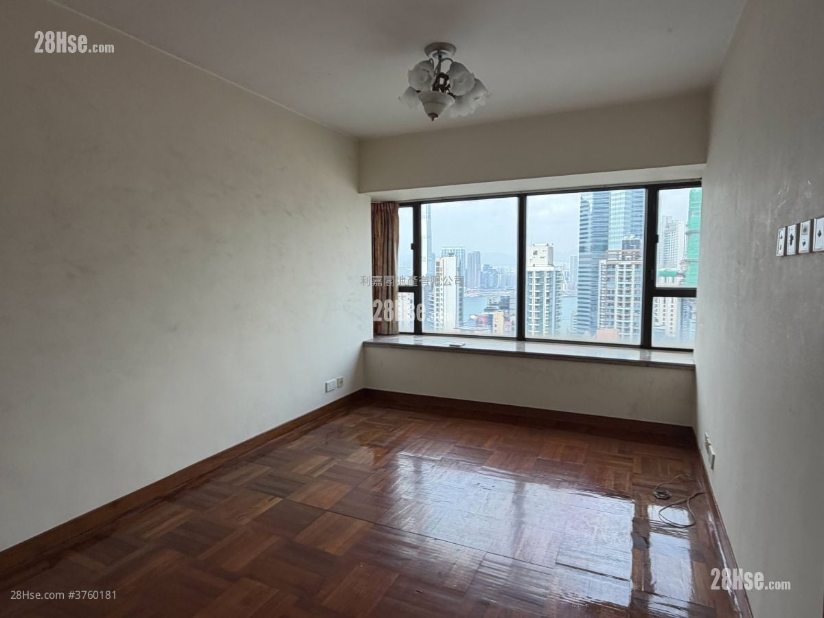 翰庭轩 售盘 3 房 681 平方尺