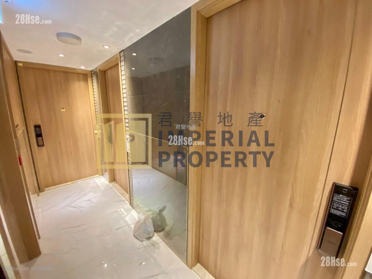 Arbour Sell Studio , 1 Bathroom 256 ft²