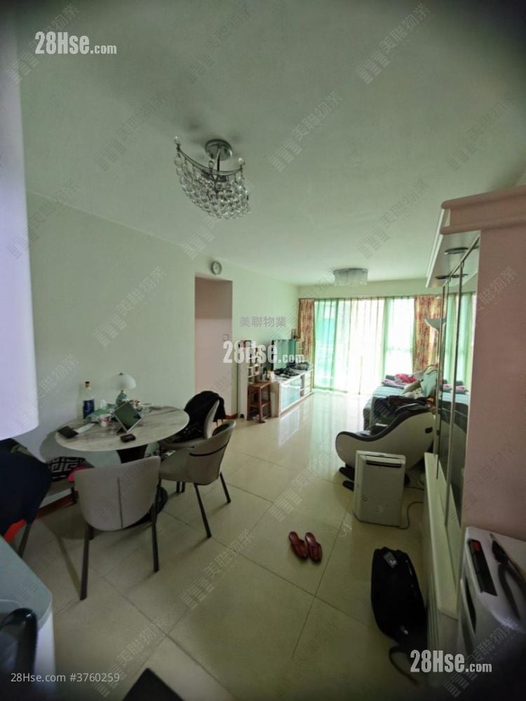 蔚蓝湾畔 售盘 3 房 , 2 浴室 763 平方尺