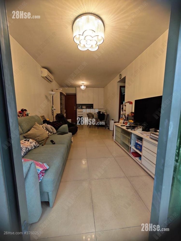 蔚蓝湾畔 售盘 3 房 , 2 浴室 763 平方尺