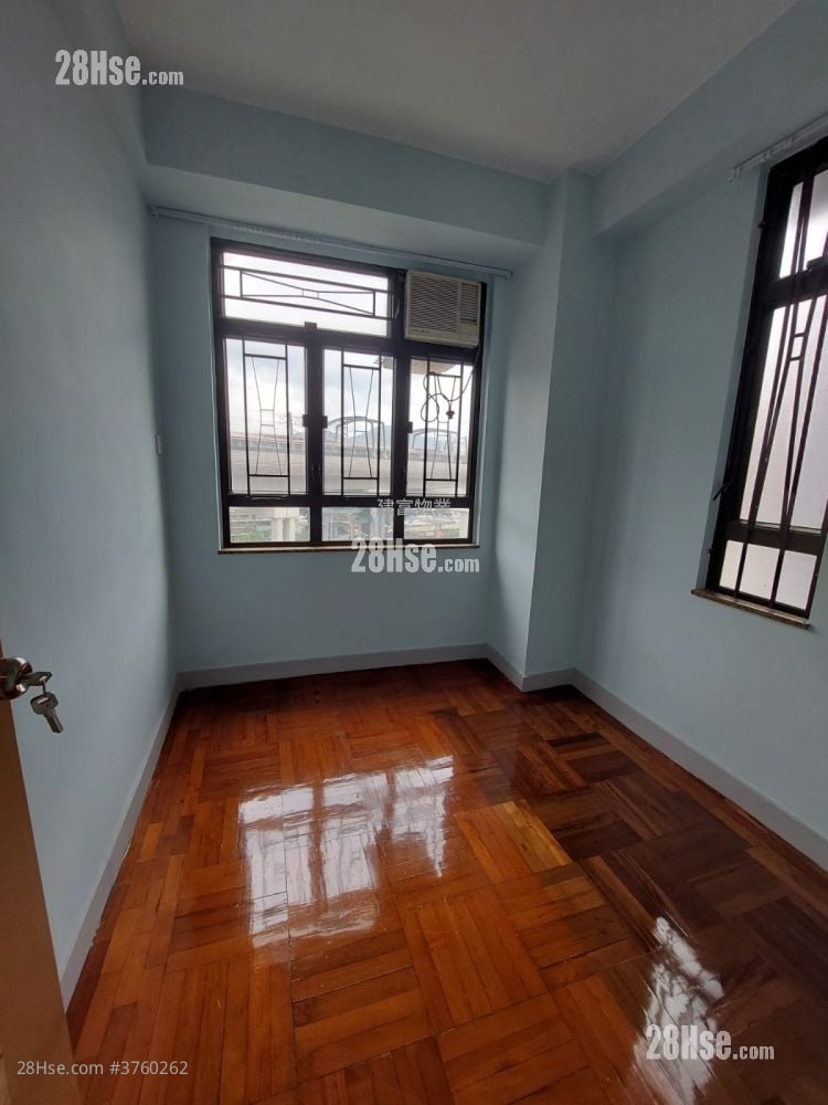 Tai Hang Building Sell 2 Bedrooms , 1 Bathroom 353 ft²