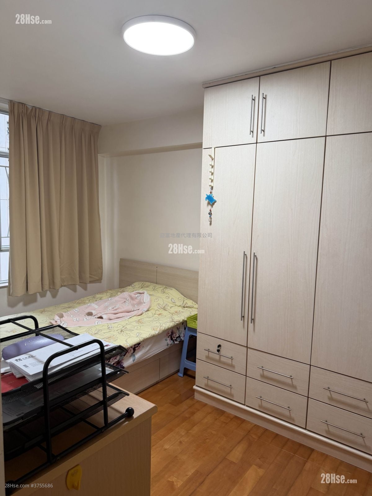 Whampoa Garden Sell 4 Bedrooms , 2 Bathrooms 755 ft²