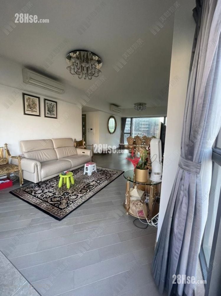 The Wings Sell 4 Bedrooms , 2 Bathrooms 1,391 ft²