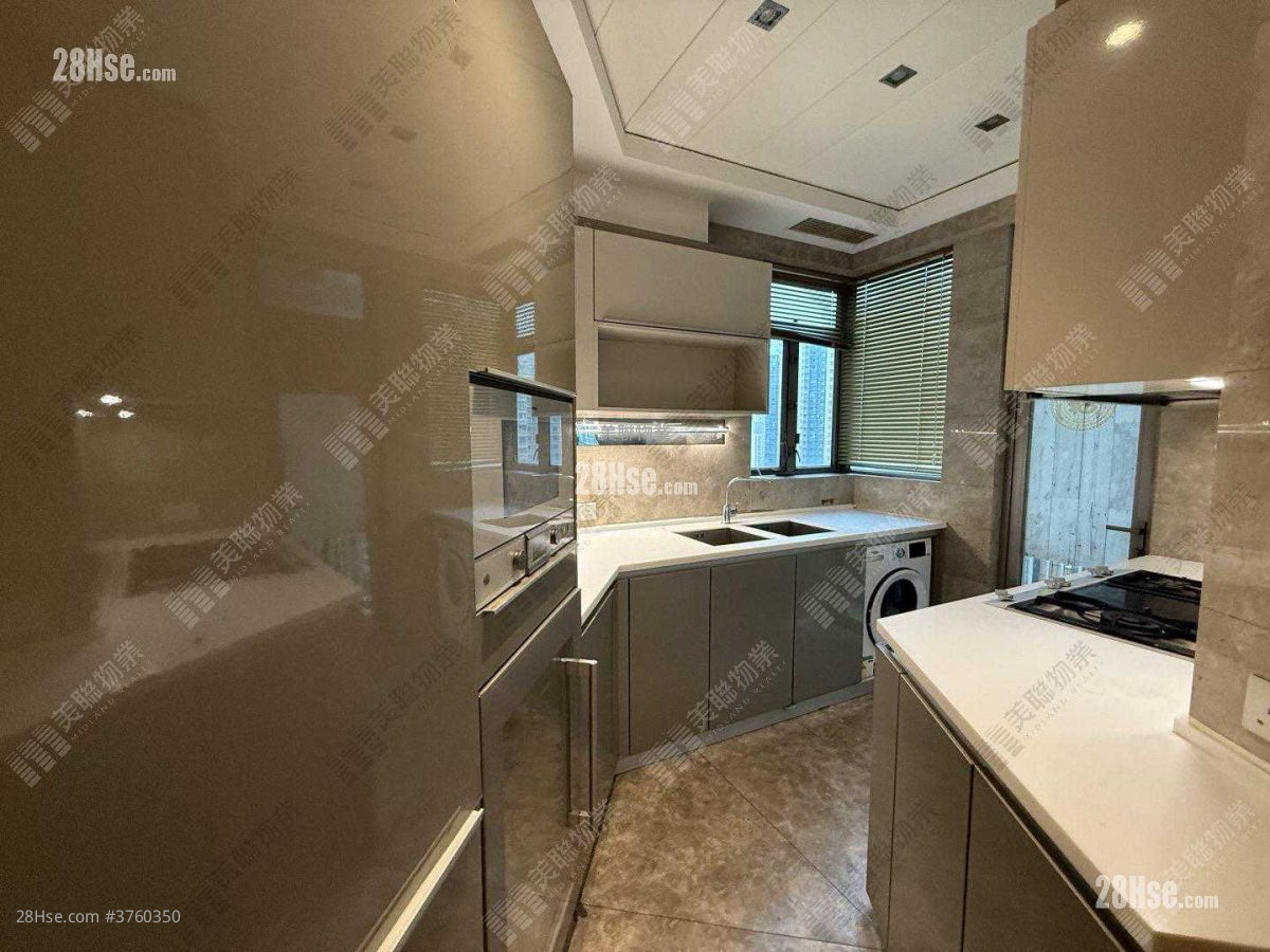 The Wings Sell 4 Bedrooms , 3 Bathrooms 1,306 ft²