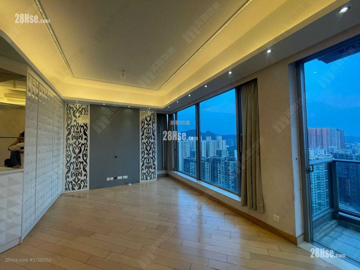 The Wings Sell 4 Bedrooms , 3 Bathrooms 1,306 ft²