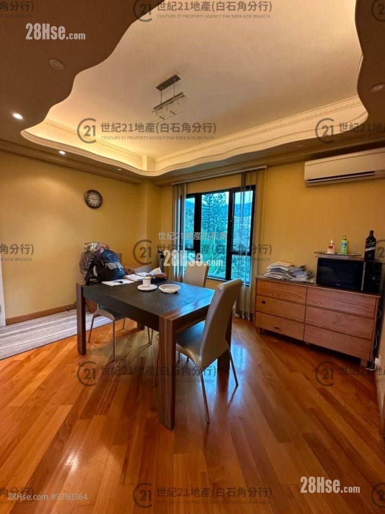 松苑 售盘 3 房 , 2 浴室 1,223 平方尺