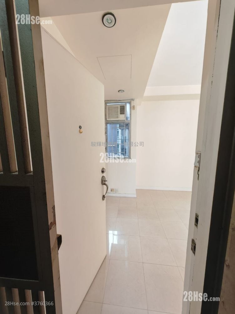 Shun Fai Building Sell 1 Bedroom , 1 Bathroom 276 ft²