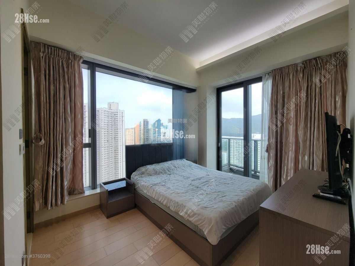 Twin Peaks Sell 4 Bedrooms , 3 Bathrooms 1,259 ft²