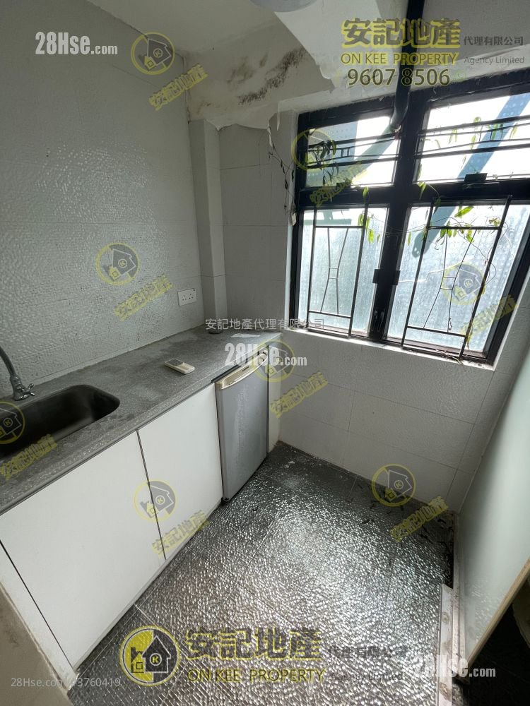 长洲新东堤小筑 售盘 2 房 , 2 浴室 350 平方尺