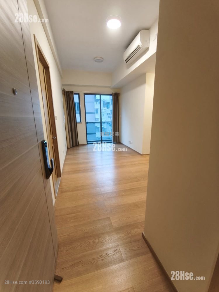 Ayton Sell 3 Bedrooms , 2 Bathrooms 639 ft²