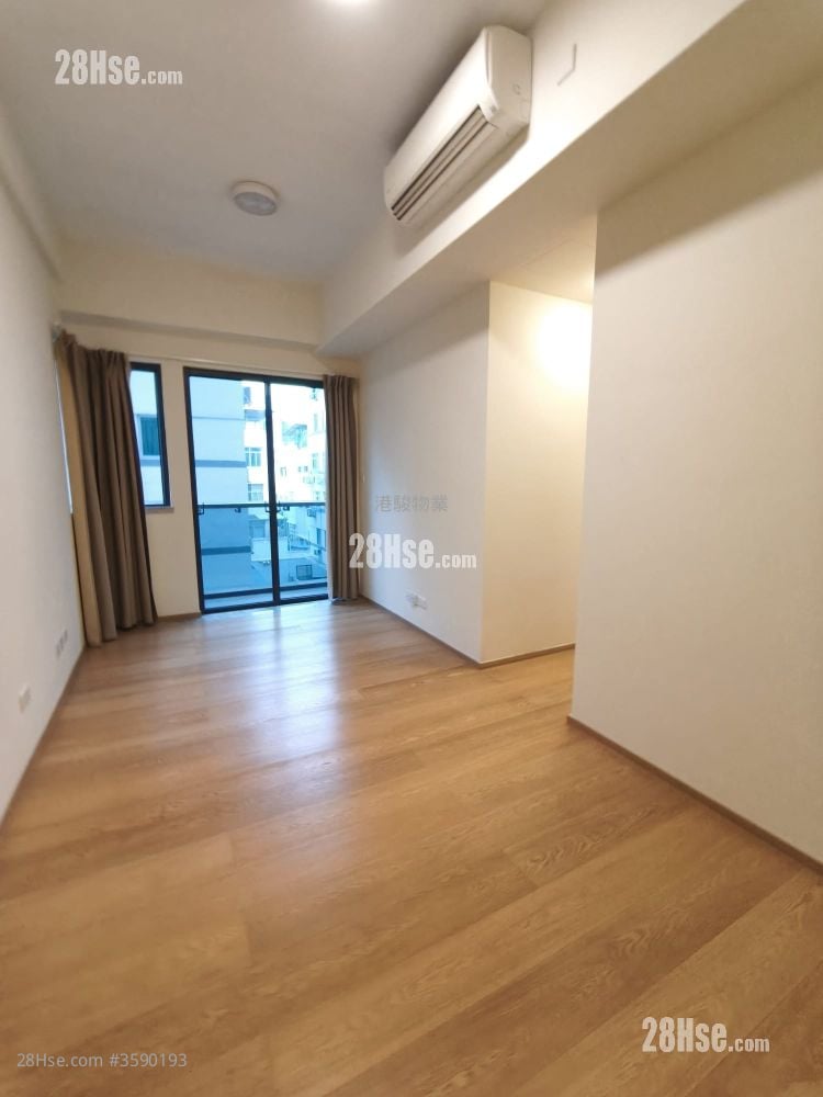 Ayton Sell 3 Bedrooms , 2 Bathrooms 639 ft²