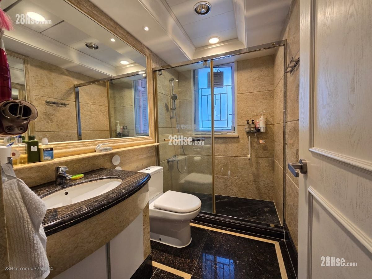 Symphony Bay Sell 3 Bedrooms , 2 Bathrooms 1,140 ft²