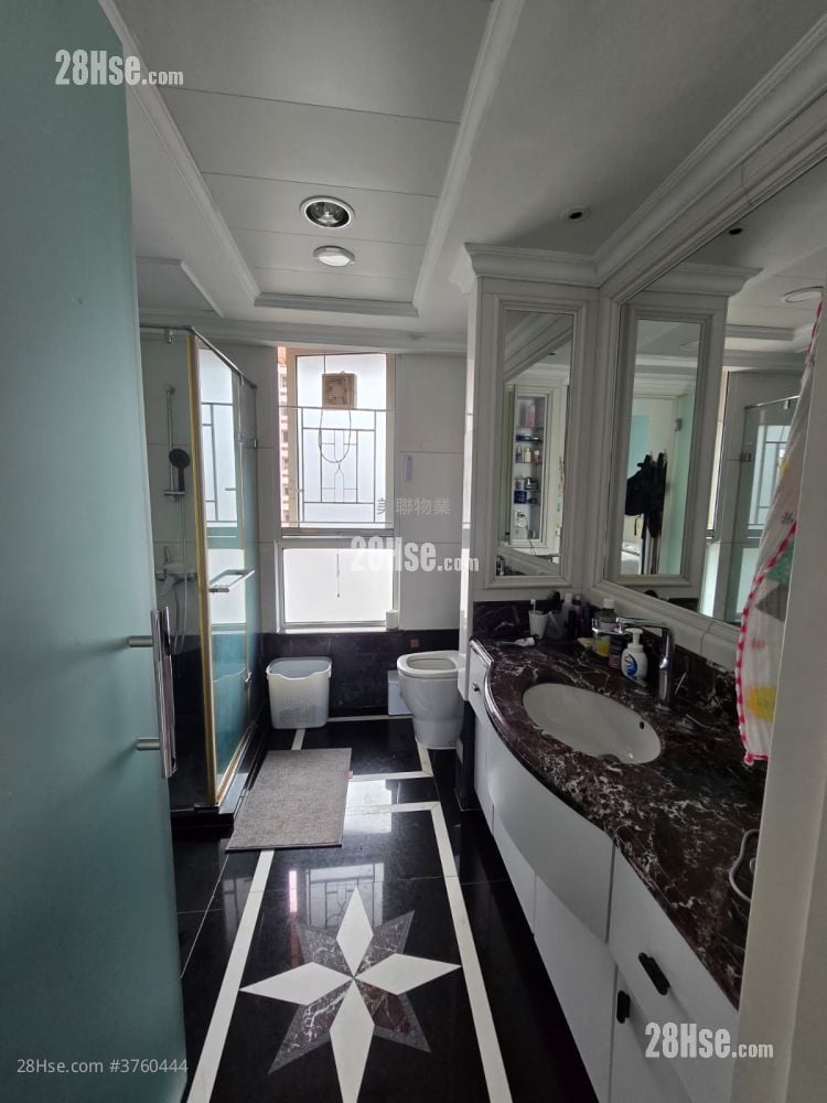 Symphony Bay Sell 3 Bedrooms , 2 Bathrooms 1,140 ft²