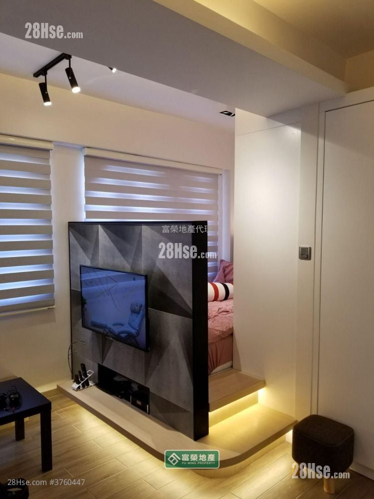 Kam Tong Building Sell 1 Bedroom , 1 Bathroom 222 ft²