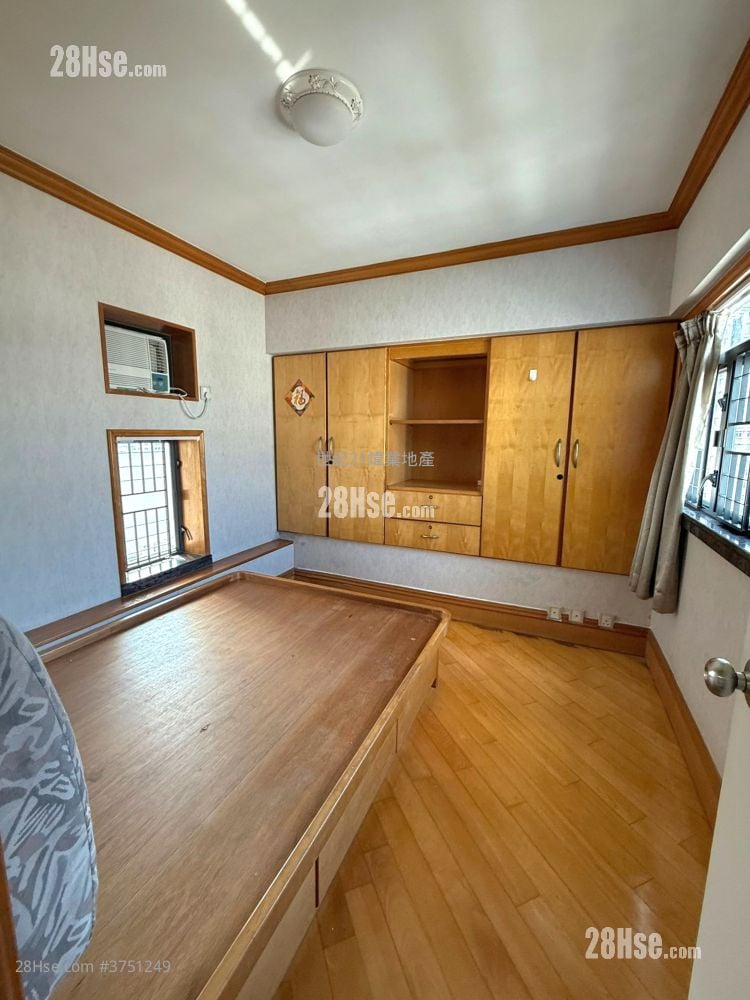 丽湖阁 租盘 3 房 , 1 浴室 598 平方尺