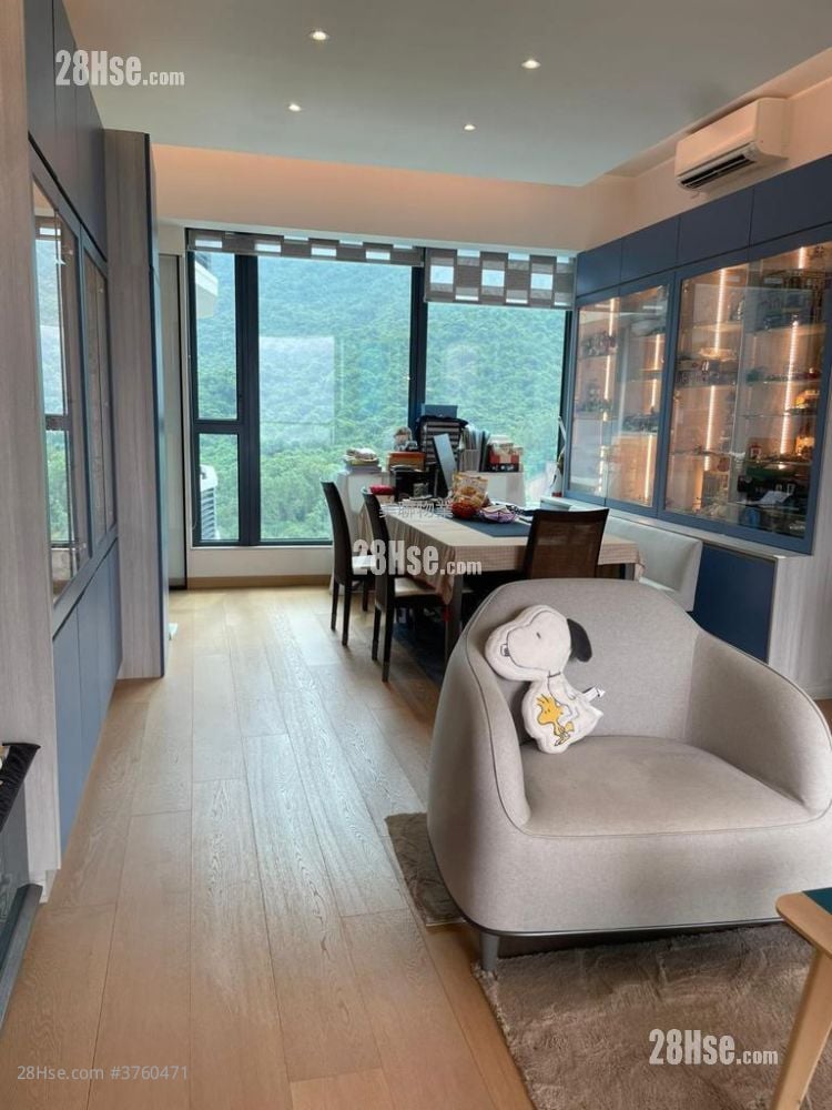 The Entrance Sell 3 Bedrooms , 2 Bathrooms 1,185 ft²