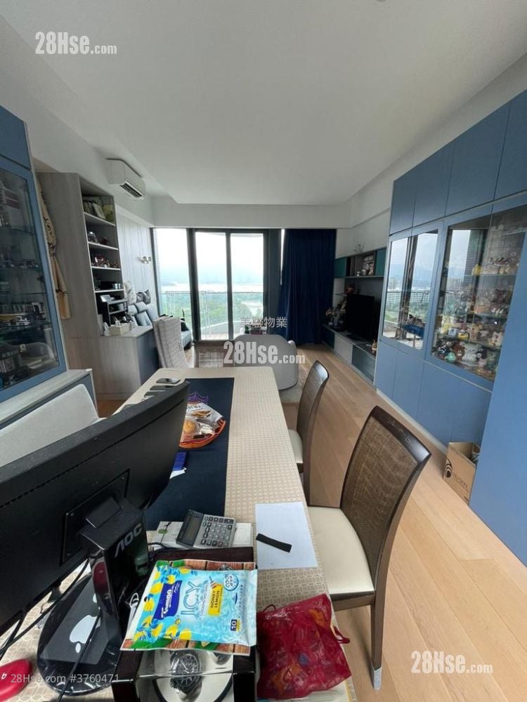 The Entrance Sell 3 Bedrooms , 2 Bathrooms 1,185 ft²