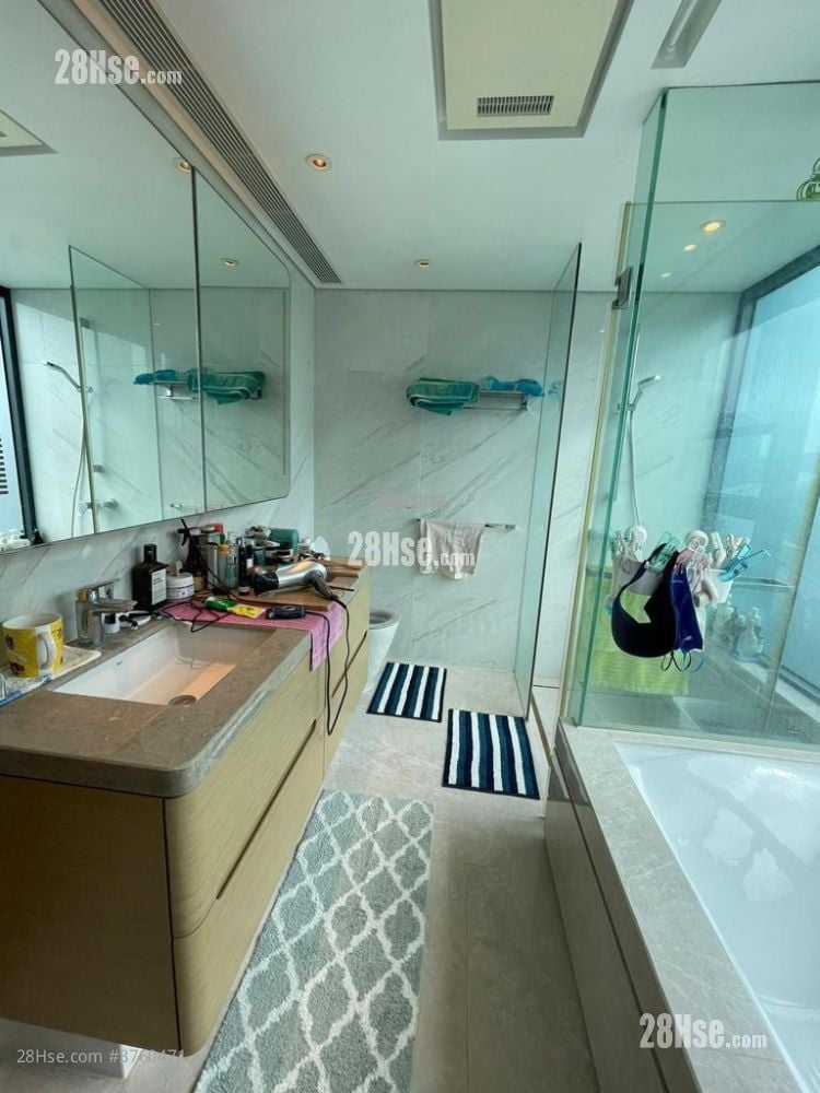 The Entrance Sell 3 Bedrooms , 2 Bathrooms 1,185 ft²