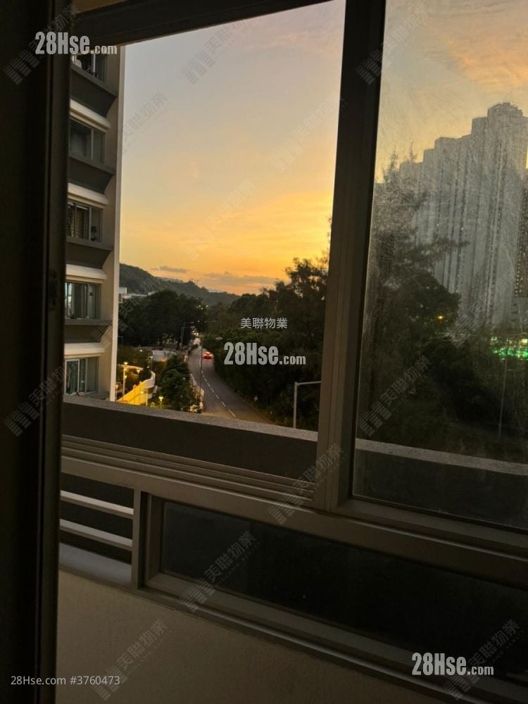 Kam Chun Court Sell 2 Bedrooms , 1 Bathroom 427 ft²