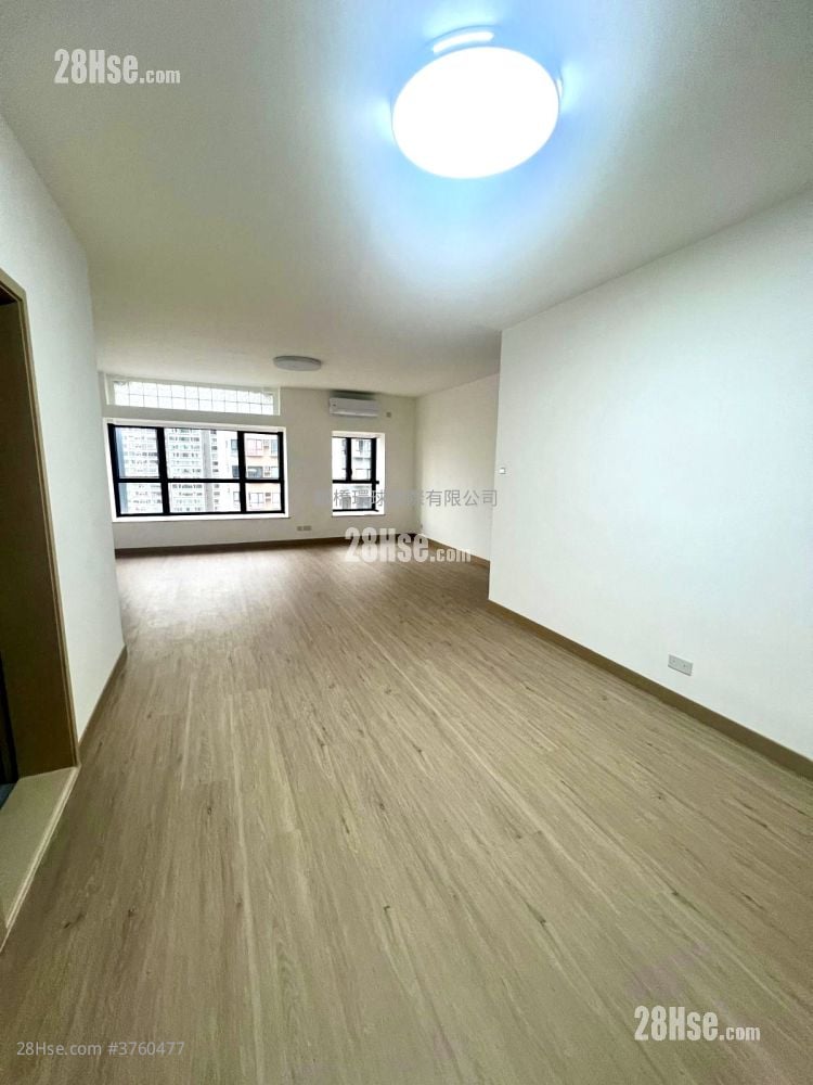 Scenecliff Sell 2 Bedrooms , 2 Bathrooms 922 ft²