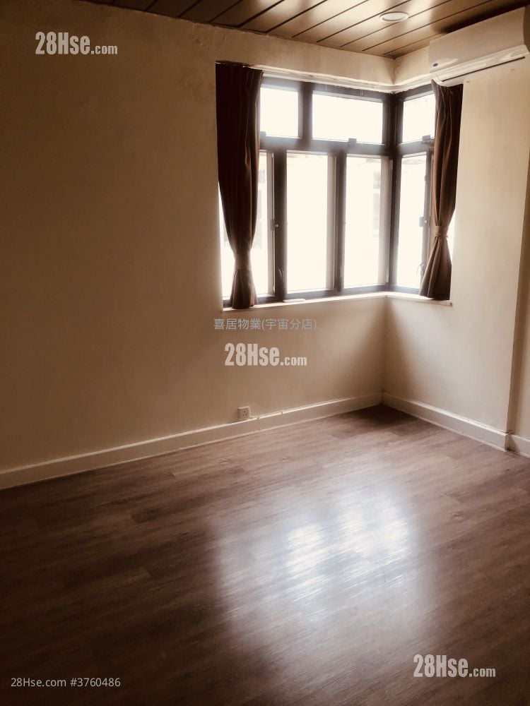 Chinese Mansion Sell 1,498 ft²