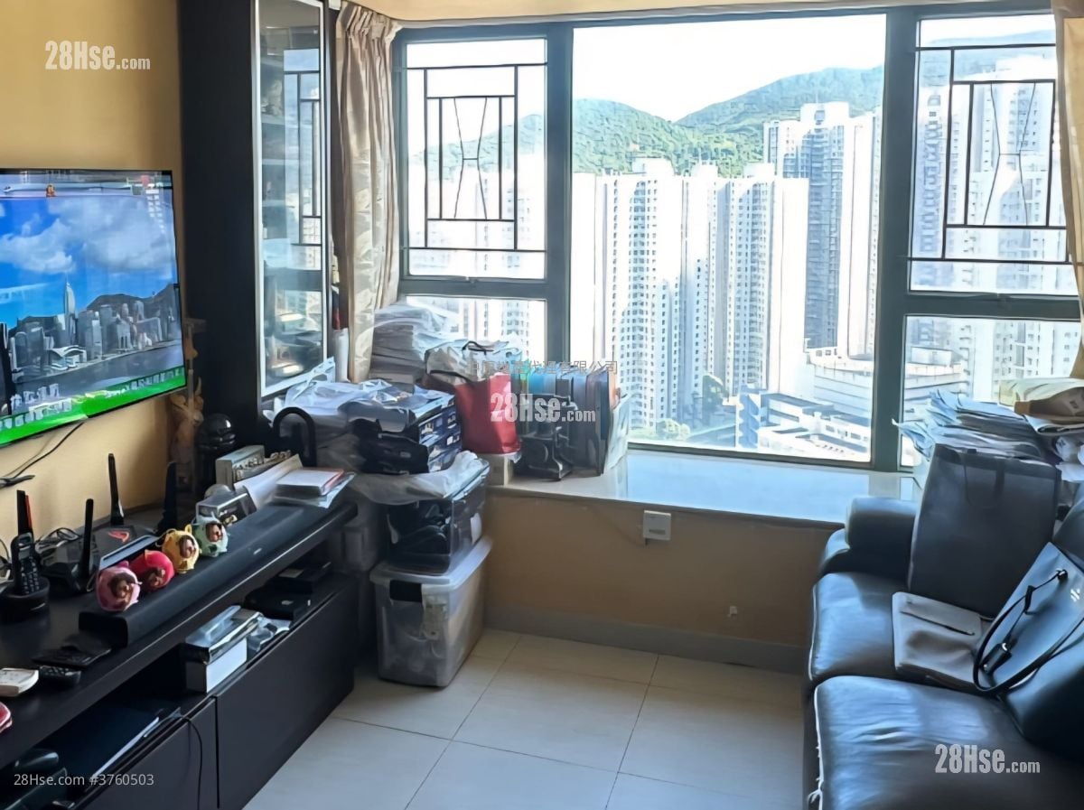 Island Resort Sell 2 Bedrooms 597 ft²