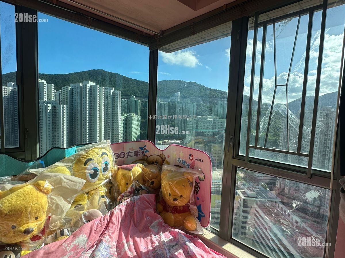 Island Resort Sell 2 Bedrooms 597 ft²