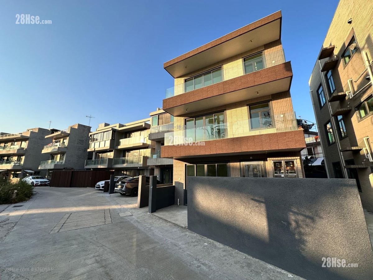 村屋 售盘 3 房 , 1 浴室 700 平方尺