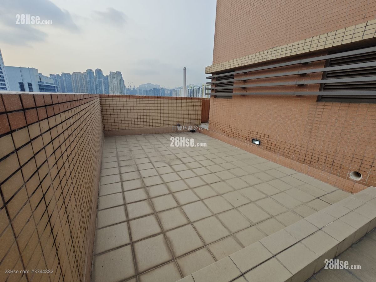 The Prominence Sell 1 Bedroom , 1 Bathroom 335 ft²