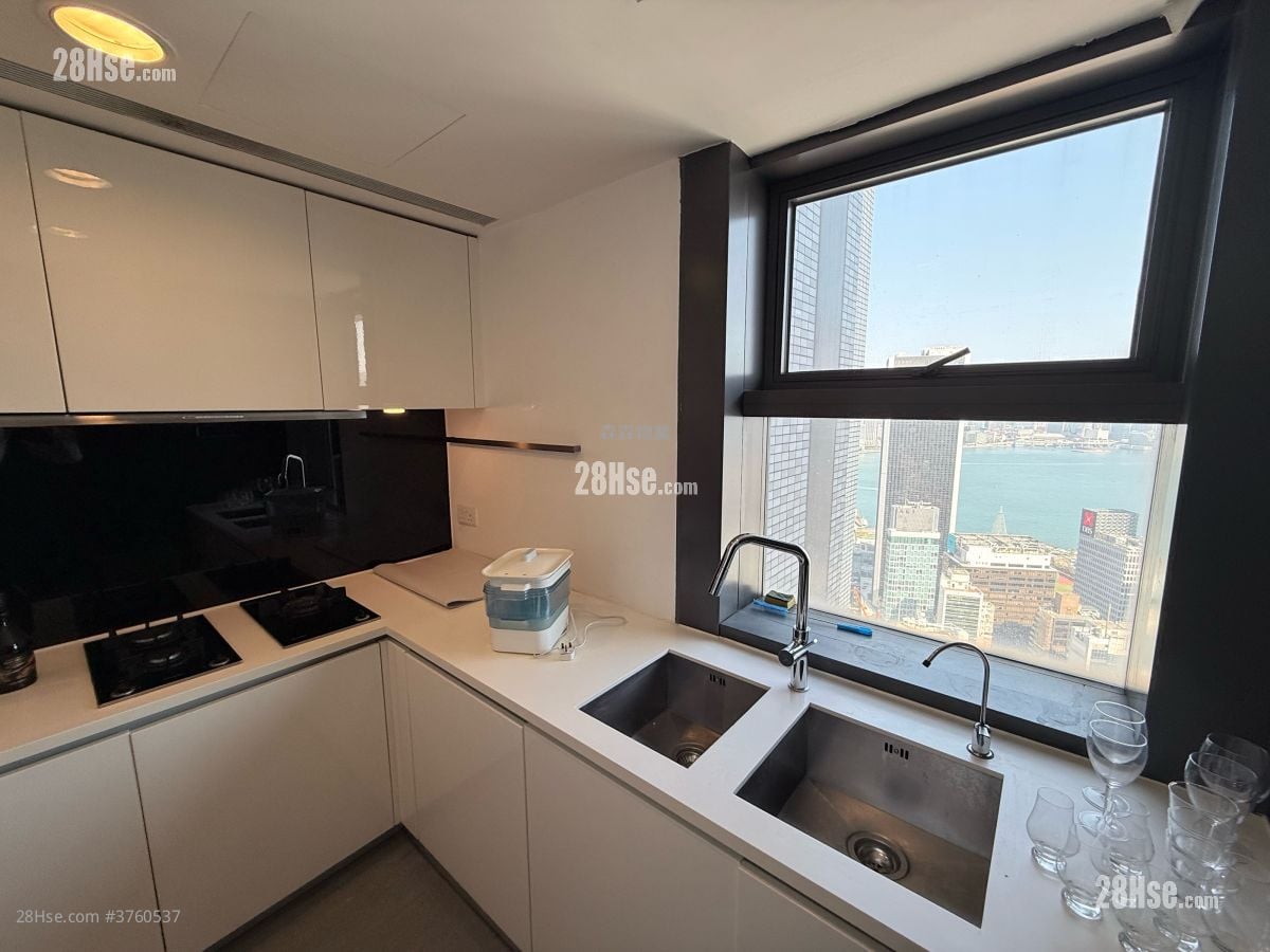 The Oakhill Sell 3 Bedrooms , 2 Bathrooms 1,185 ft²