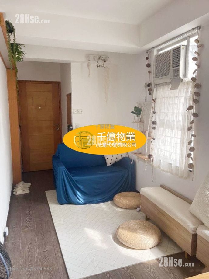 Hong Fai Building Rental 1 Bedroom 280 ft²