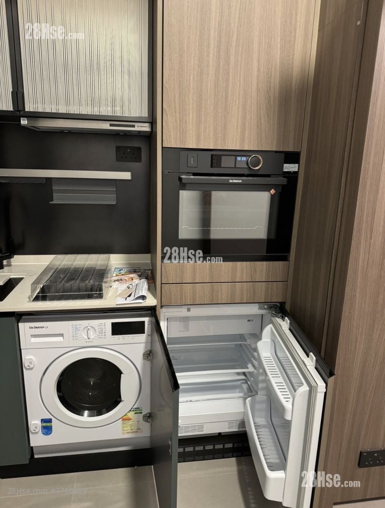 Larchwood Sell Studio , 1 Bathroom 203 ft²