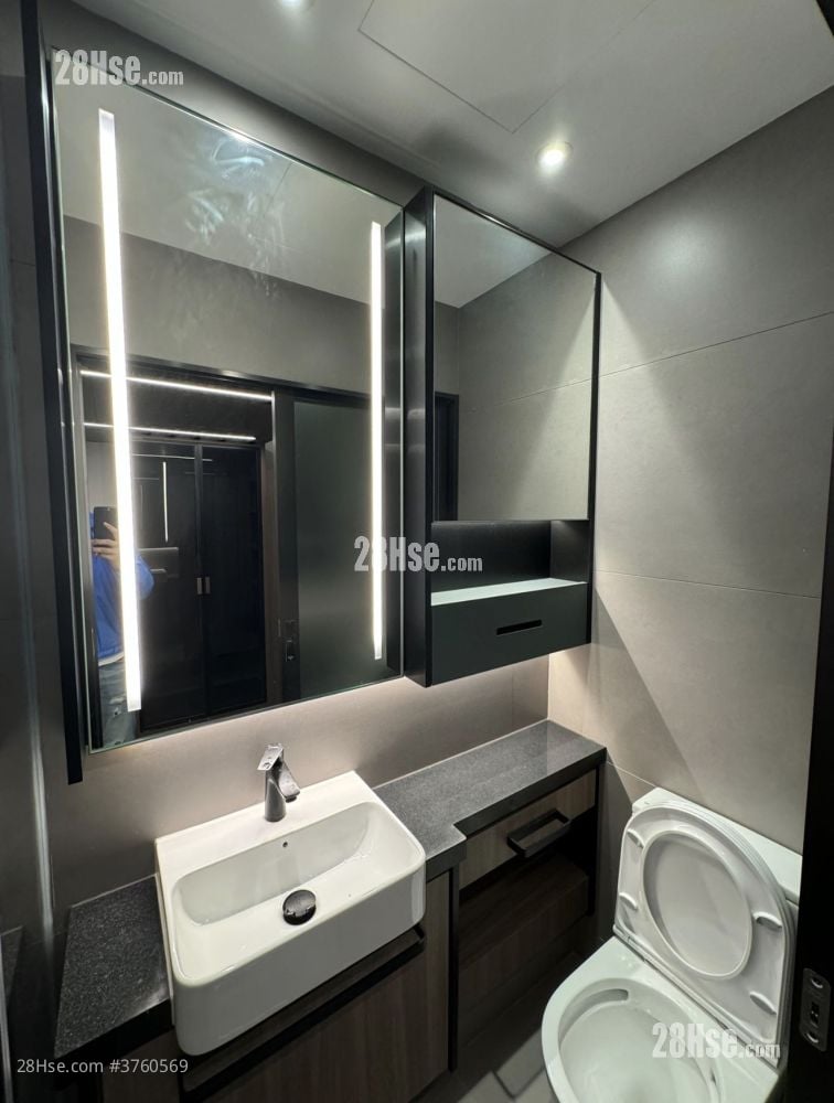 Larchwood Sell Studio , 1 Bathroom 203 ft²