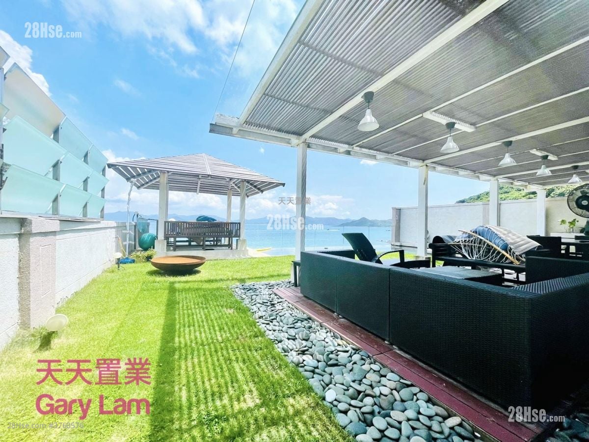 Royal Castle Sell 4 Bedrooms , 4 Bathrooms 2,720 ft²