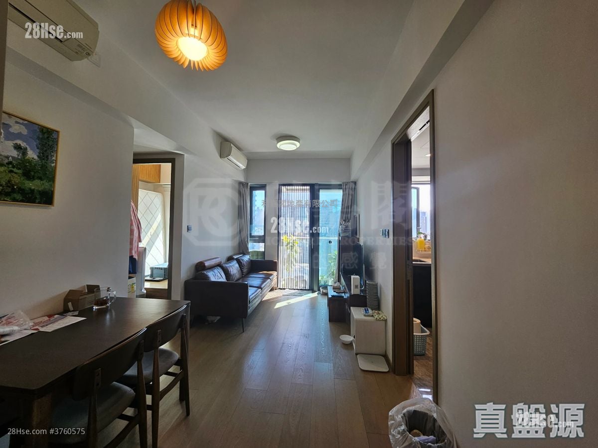 Phase 1B Of The Campton Sell 2 Bedrooms , 1 Bathroom 514 ft²