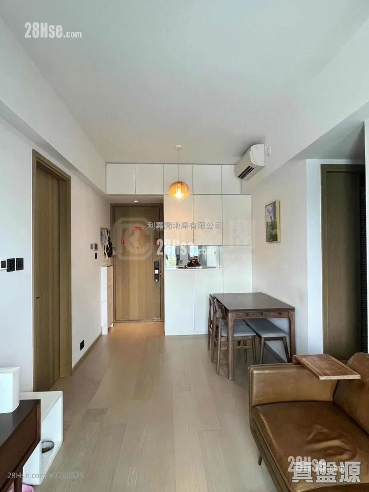 Phase 1B Of The Campton Sell 2 Bedrooms , 1 Bathroom 514 ft²