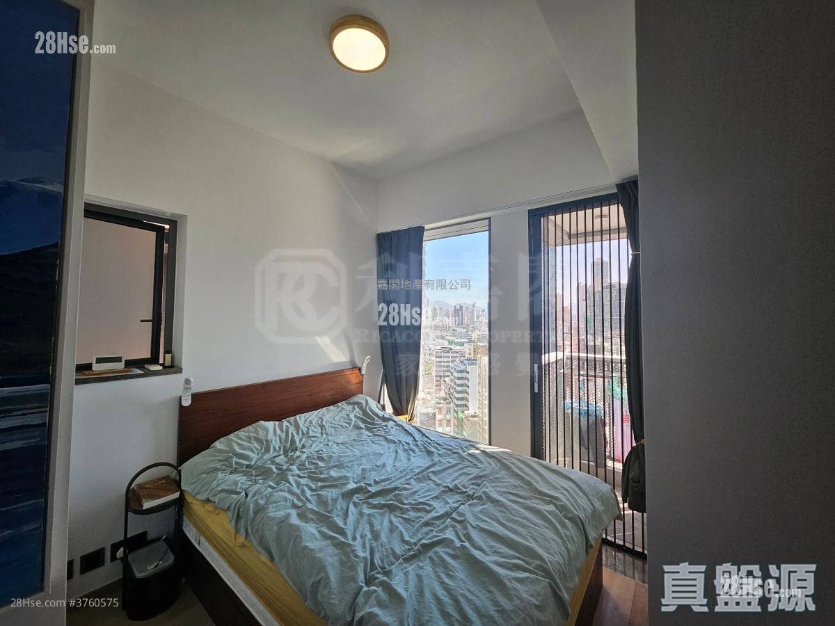 Phase 1B Of The Campton Sell 2 Bedrooms , 1 Bathroom 514 ft²