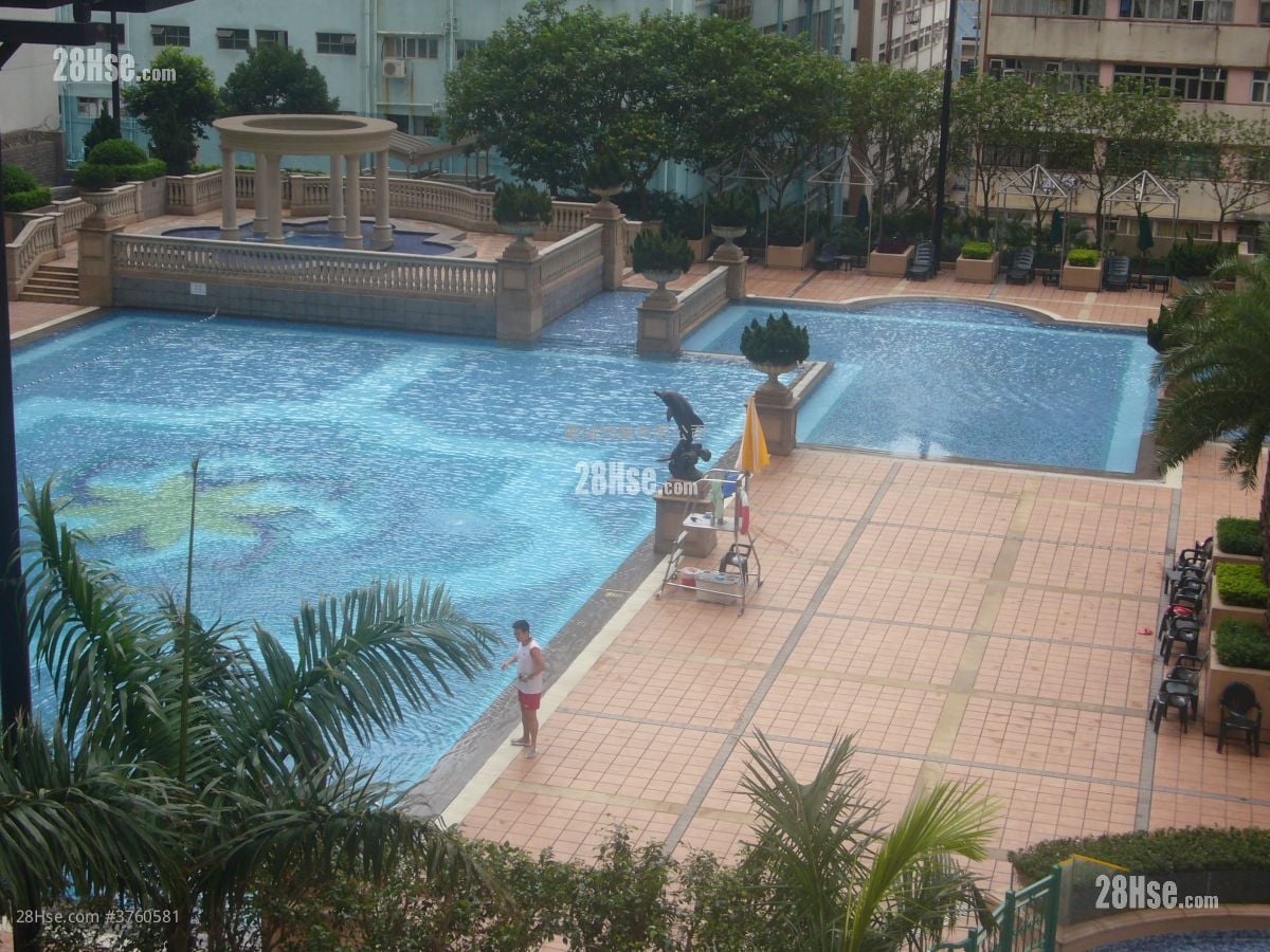 Sky Tower Sell 2 Bedrooms , 1 Bathroom 452 ft²