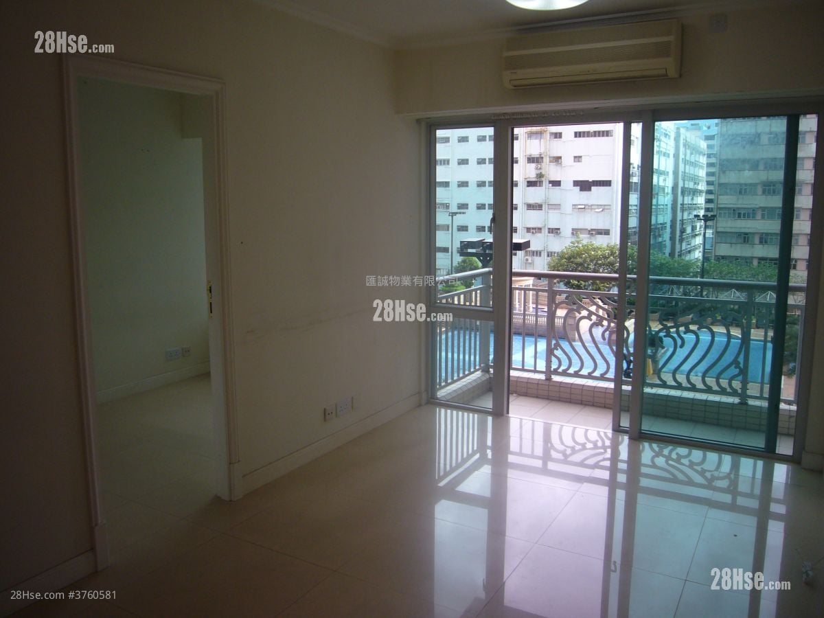 Sky Tower Sell 2 Bedrooms , 1 Bathroom 452 ft²