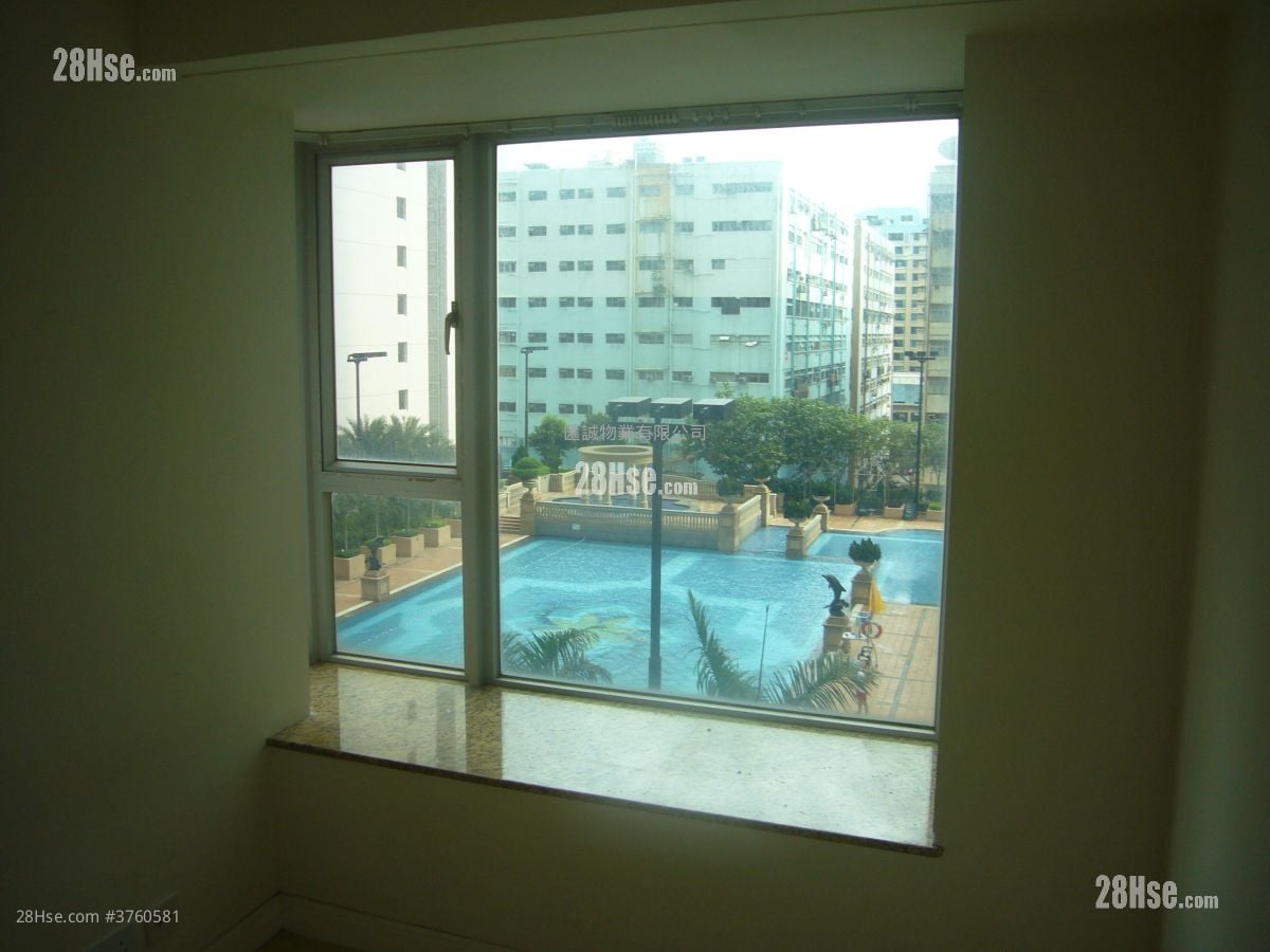 Sky Tower Sell 2 Bedrooms , 1 Bathroom 452 ft²