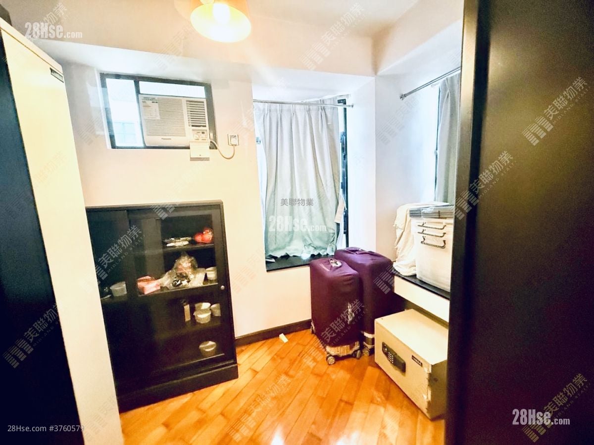 康怡花园 售盘 2 房 490 平方尺